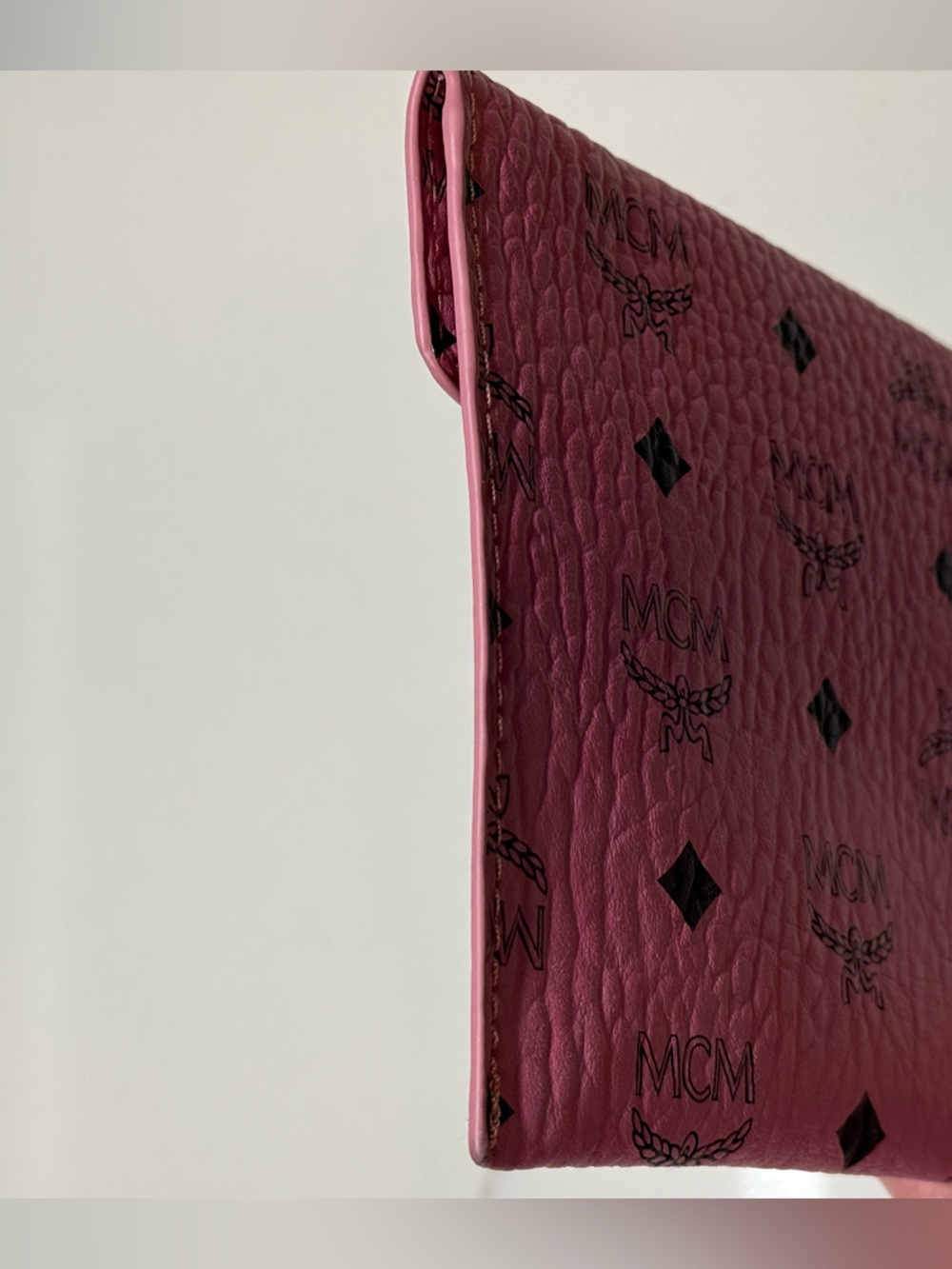MCM Pink Visetos Envelope Clutch/Pouch - Picture 13 of 16